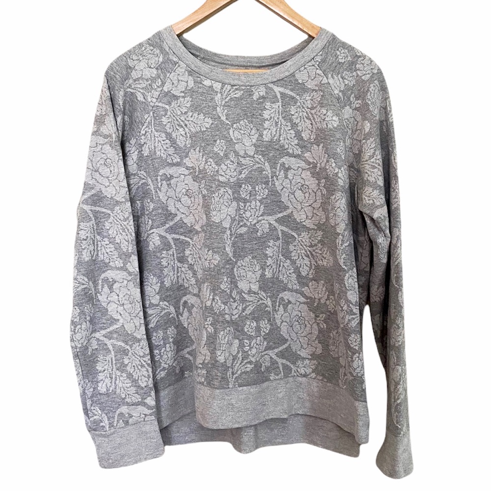 Aeropostale Cottagecore Grey Floral Sweatshirt Womens Size Medium